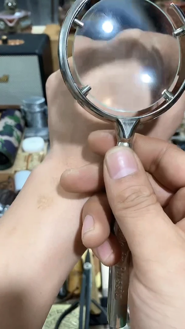 瓷片闪购商品  如图所示