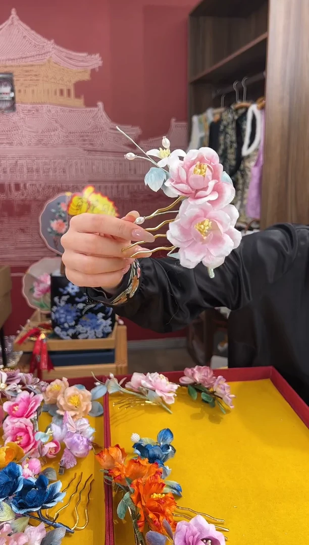 【闪购商品】刺绣非遗绒花（发饰）
