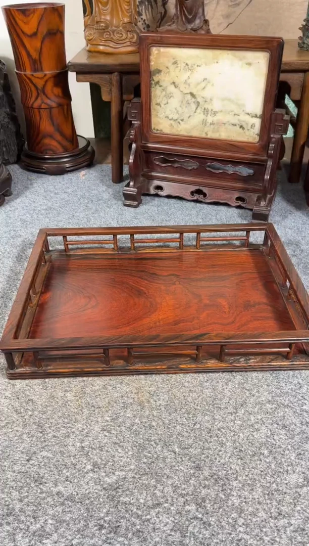 贡木刘*生老五旧藏   置物架