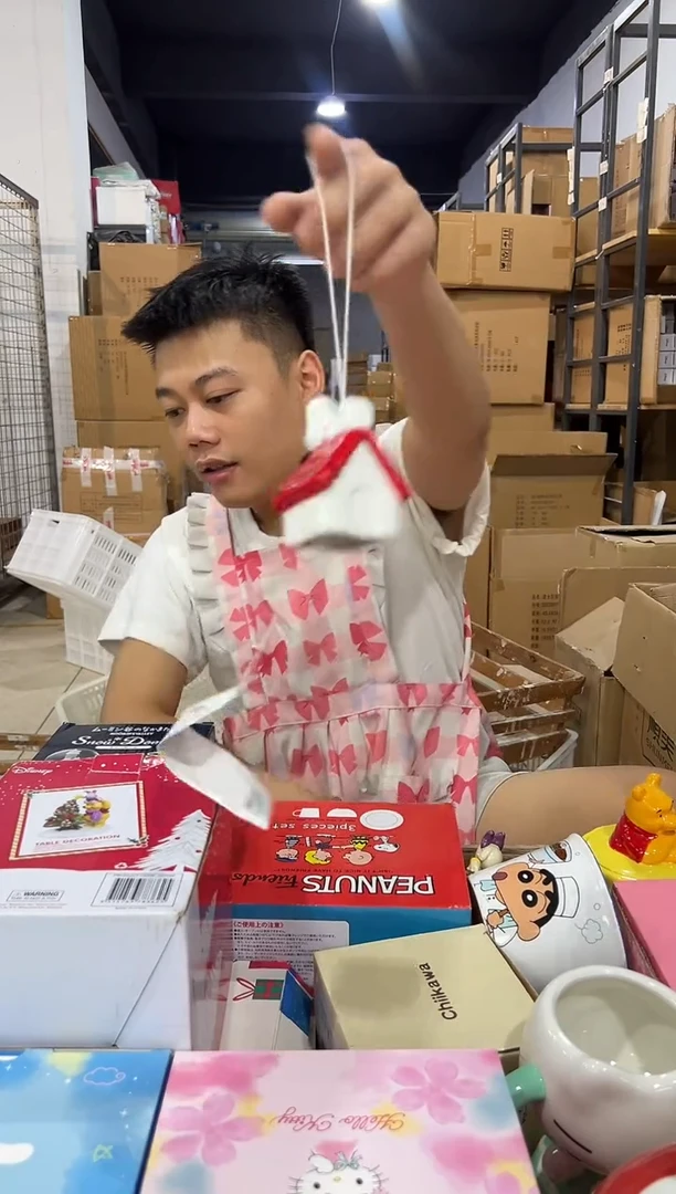 瓷片史努比房子风铃