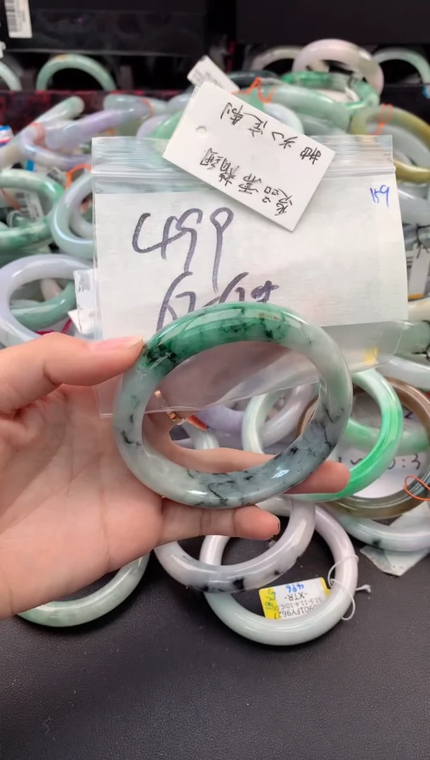 【闪购商品】定制翡翠未镶嵌毛货需精细抛光+多人