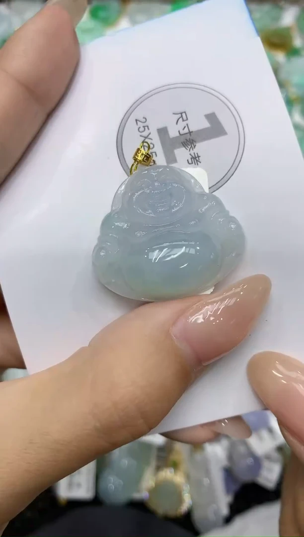 颈饰18K金镶嵌翡翠111111111111