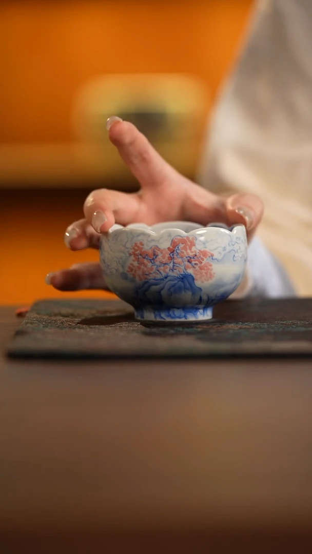 青樵轩花口桃源杯