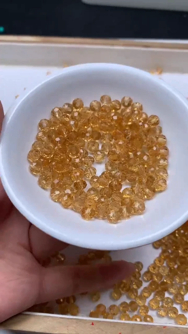 未镶嵌珠宝半成品水晶D412 黄水晶 切面4*6mm20个8.8元