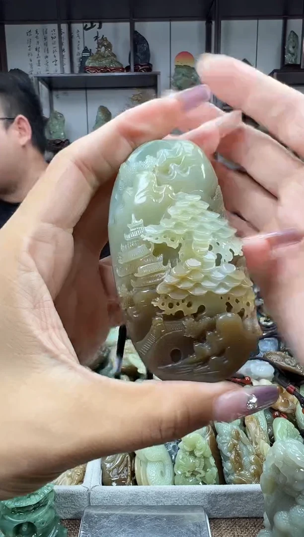 未镶嵌和田玉把件1