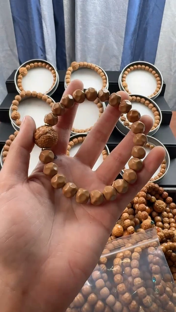 手串猴头核桃奶酪送单颗雕刻瑕疵
