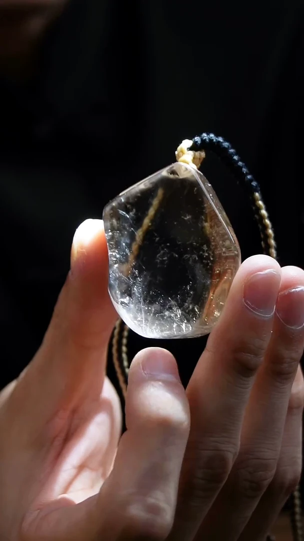 吊坠(赠链)未镶嵌水晶水晶
