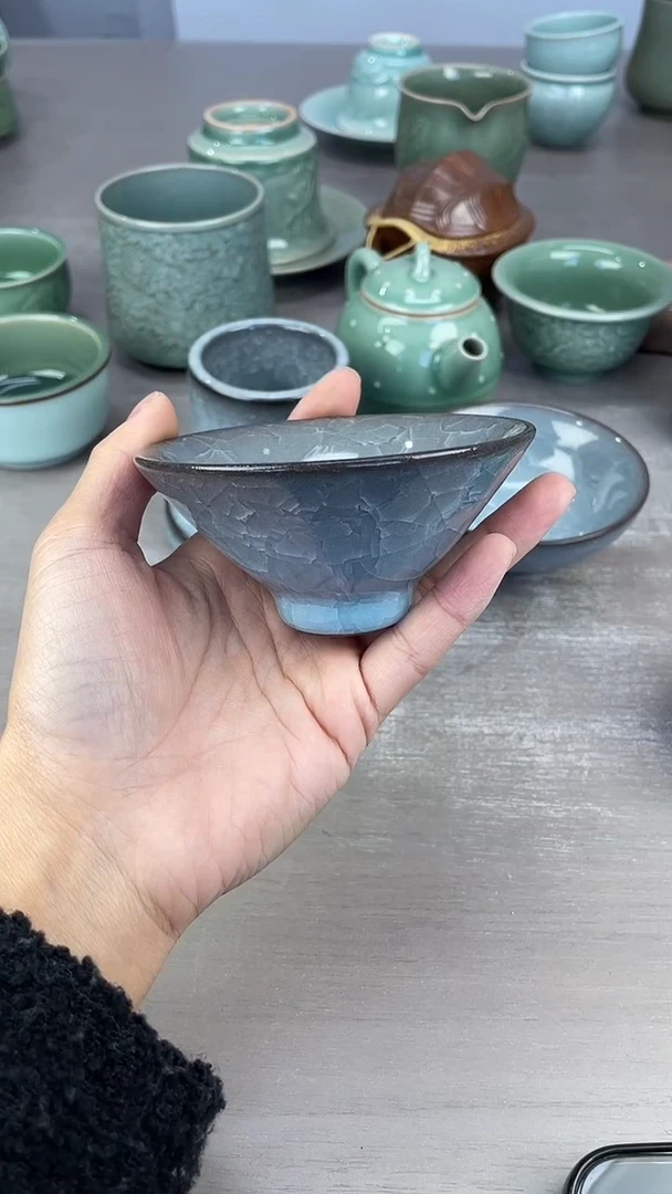 青瓷仓储福利清仓斗笠