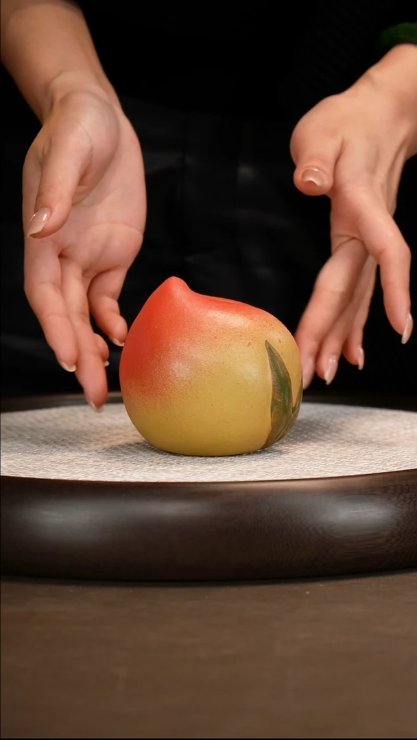 紫砂茶具段泥大寿桃