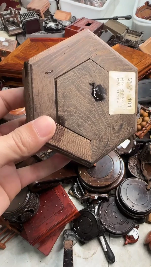 木101鸡翅木六角