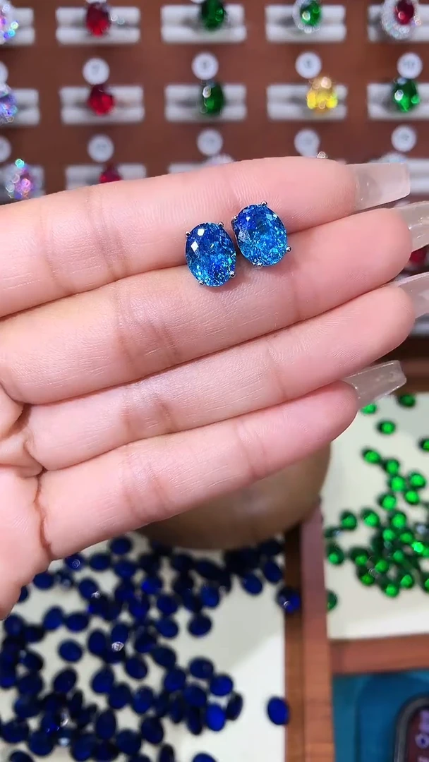 银S925镶嵌耳坠海蓝宝石810银色