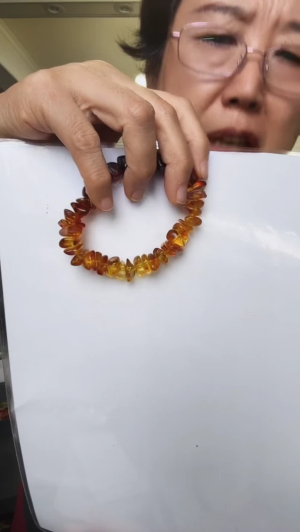 手串琥珀未镶嵌1