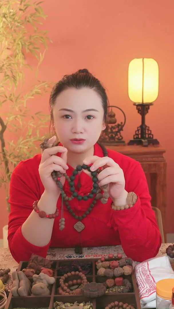 （六零手串和发动机手串和醒脾66子）