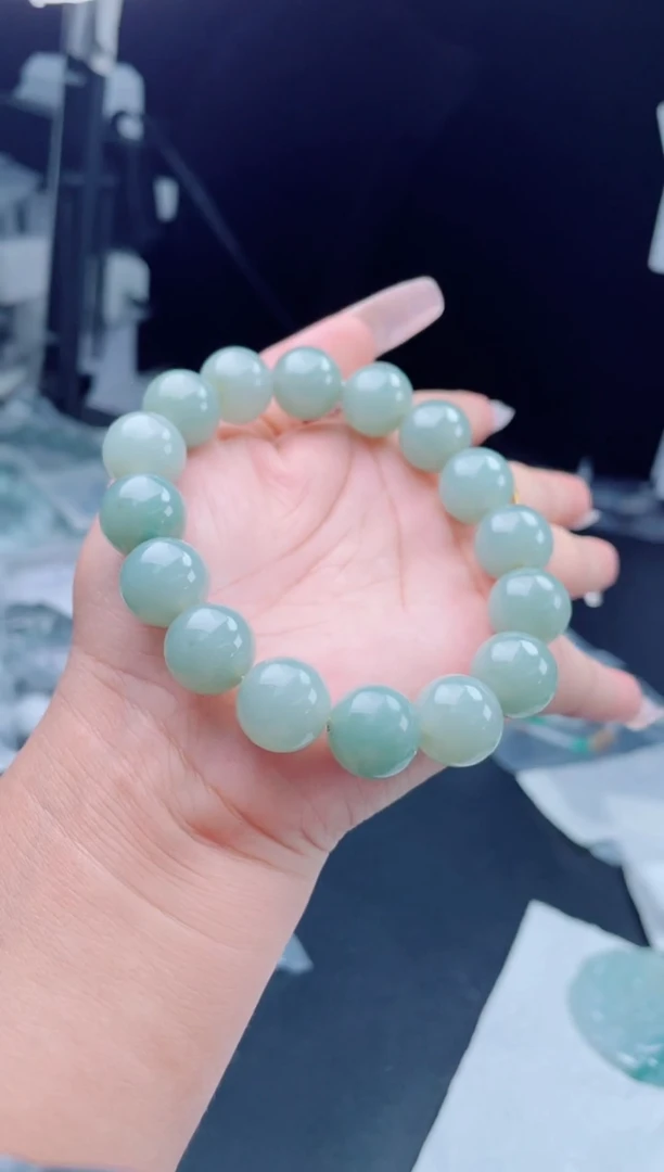 未镶嵌定制翡翠珠串