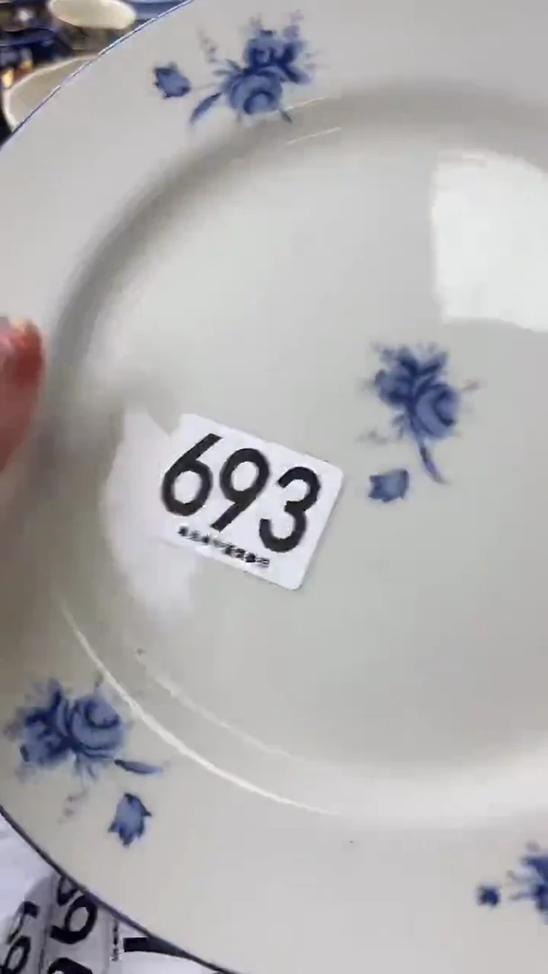 罐*?693