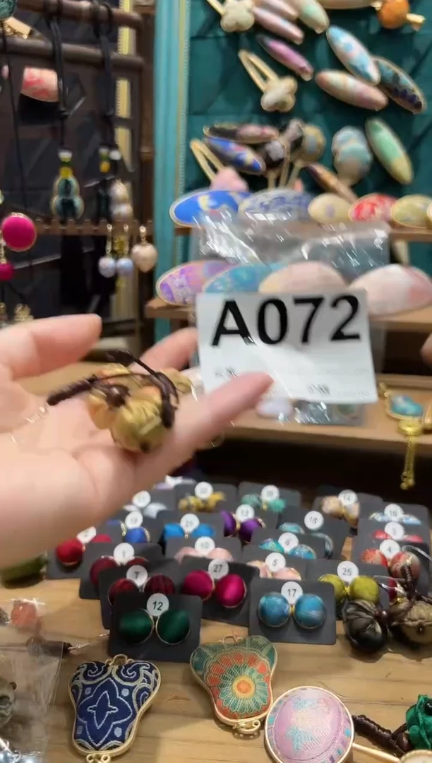 【闪购商品】【孤品车2.13】A072莲蓬耳环