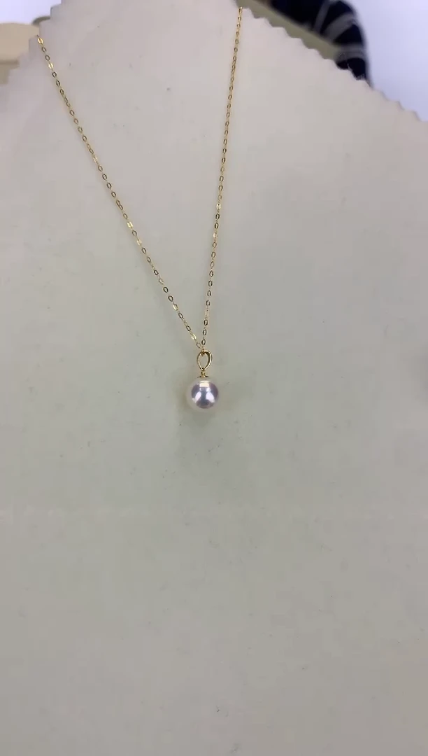 18K金镶嵌DA海水珍珠 GD152 8-8.5 天女瓜子扣吊坠