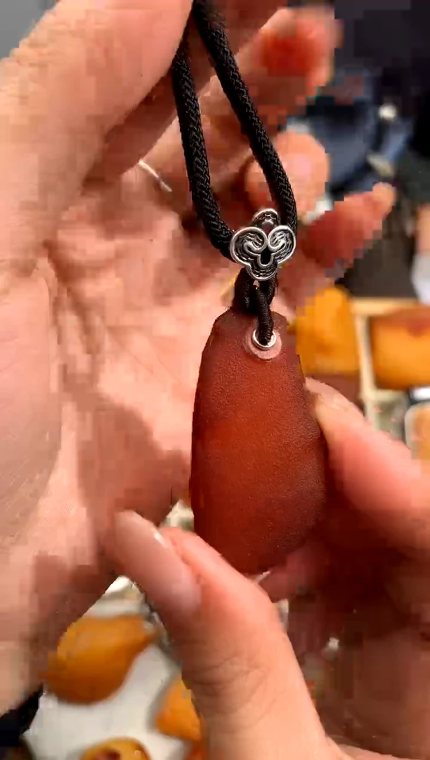 【闪购商品】琥珀裸石未镶嵌似玉