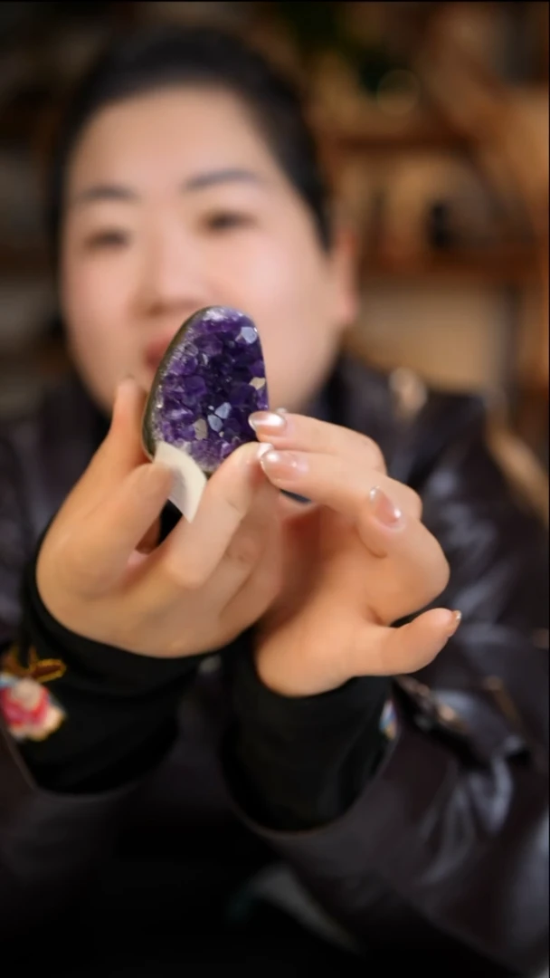 未镶嵌珠宝半成品水晶紫晶洞D563