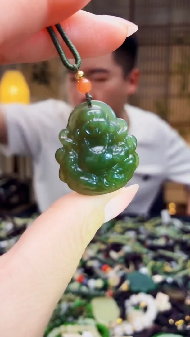 颈饰未镶嵌和田玉多样性发货，拍一发一