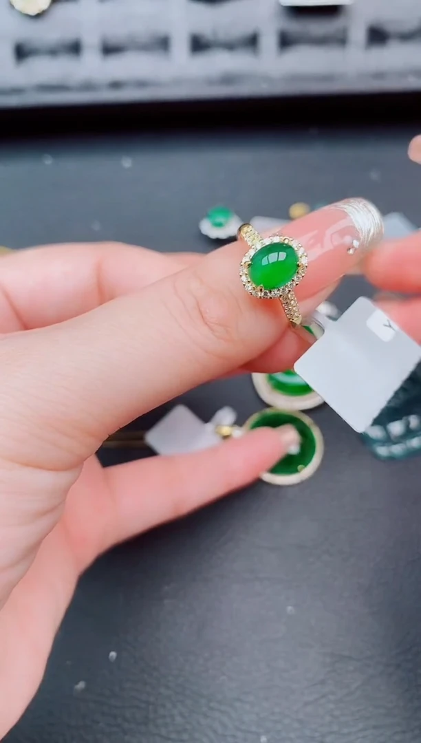 翡翠戒指银S925镶嵌天然a货翡翠235