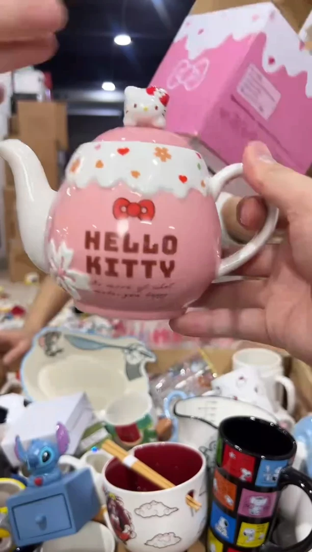 瓷片原盒kt猫樱花茶壶