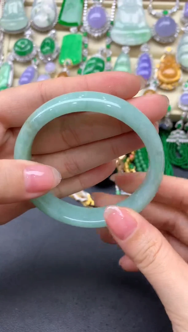 【闪购商品】翡翠手镯未镶嵌256中国好珍宝