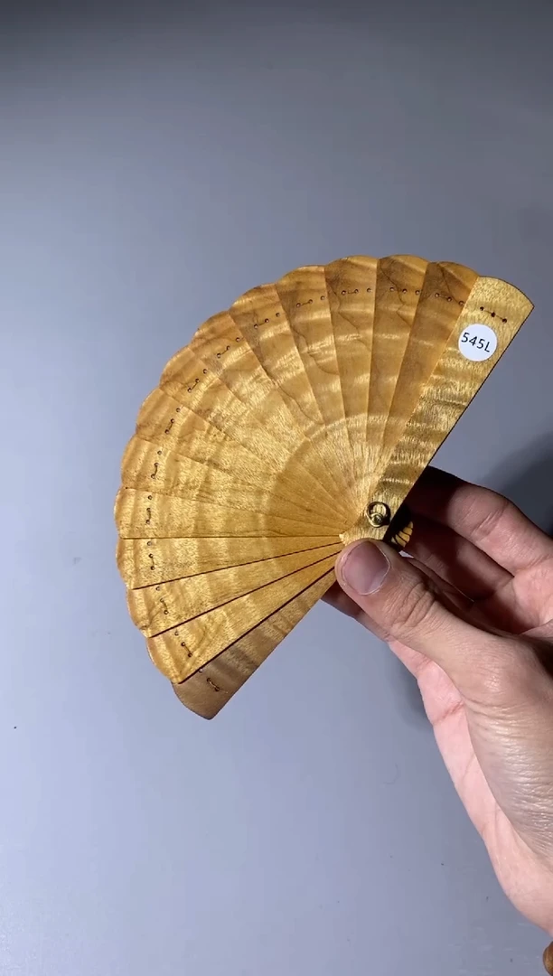 【闪购商品】金丝楠木雕545号10cm金丝楠迷你扇