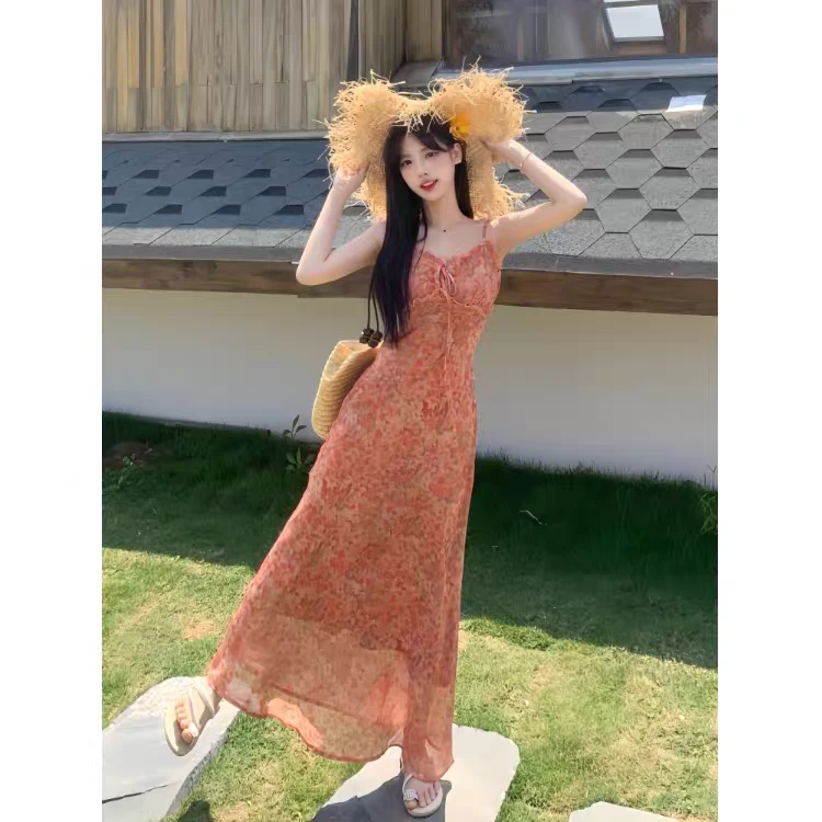 法式碎花吊带连衣裙子女夏季小个子收腰气质长裙