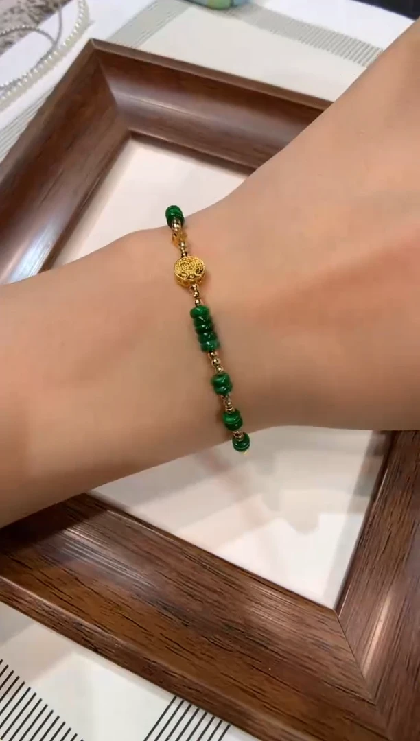 18K金镶嵌手链翡翠手链