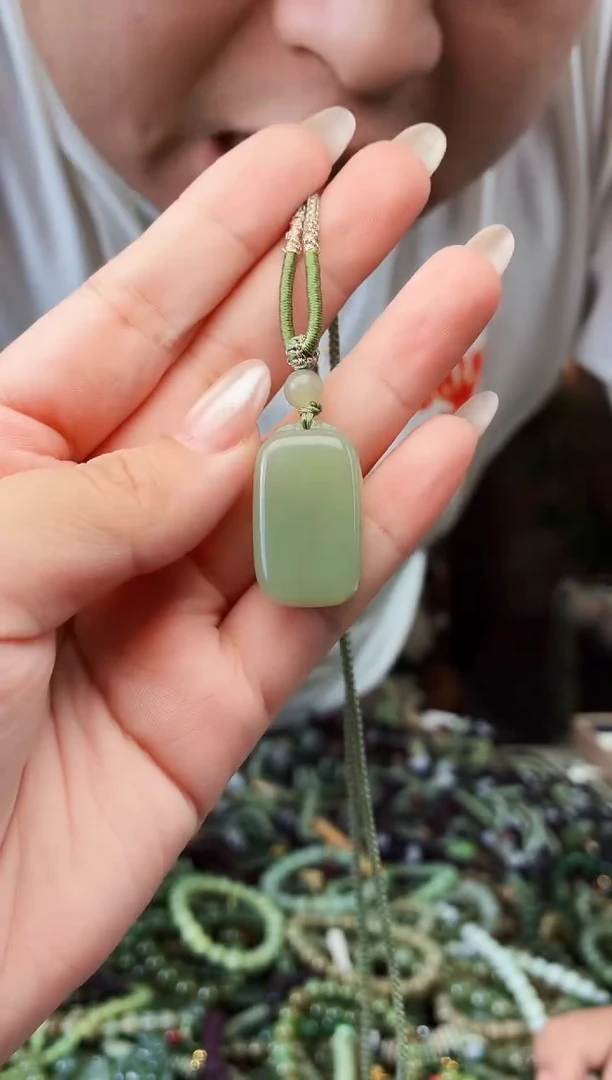 颈饰未镶嵌和田玉多样性发货拍一发一