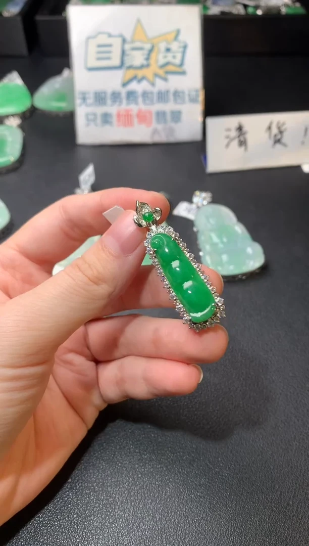 颈饰银S925镶嵌翡翠翡翠