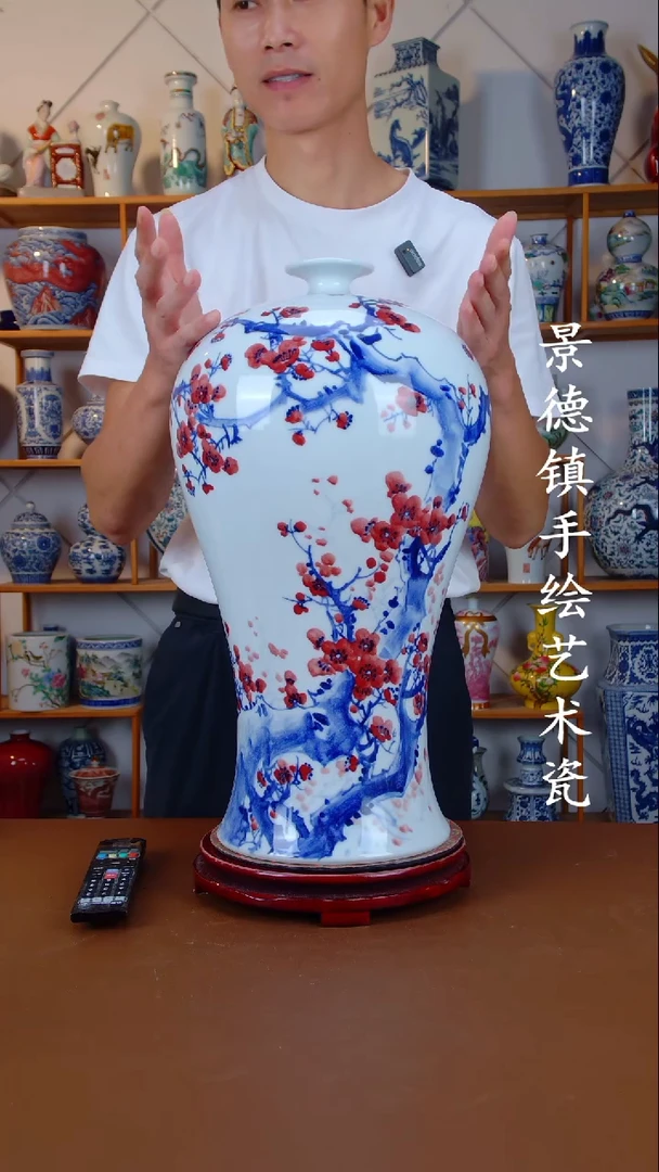 现代景德镇手工手绘陶瓷摆件37