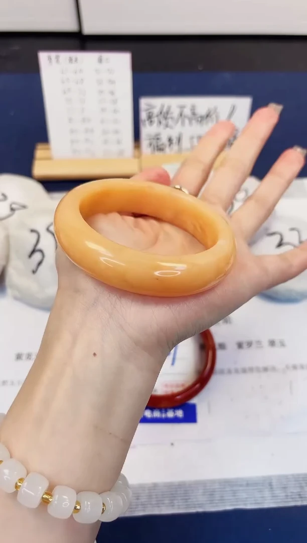 【闪购商品】石英质玉手镯未镶嵌481-财气镯-圈口59