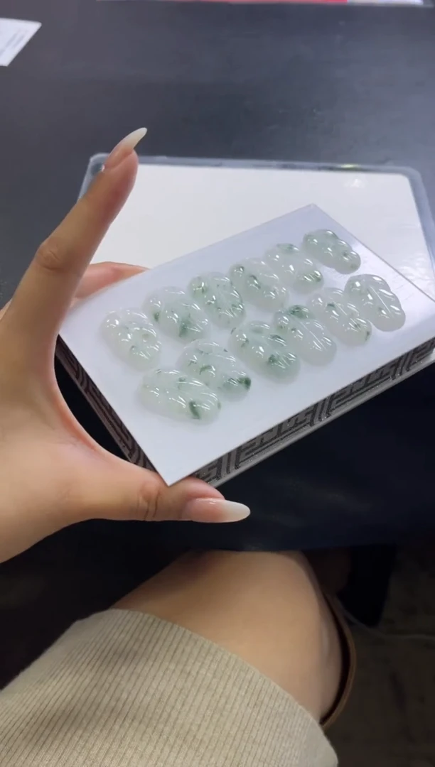 颈饰未镶嵌翡翠K316/多样性发一件/配绳子