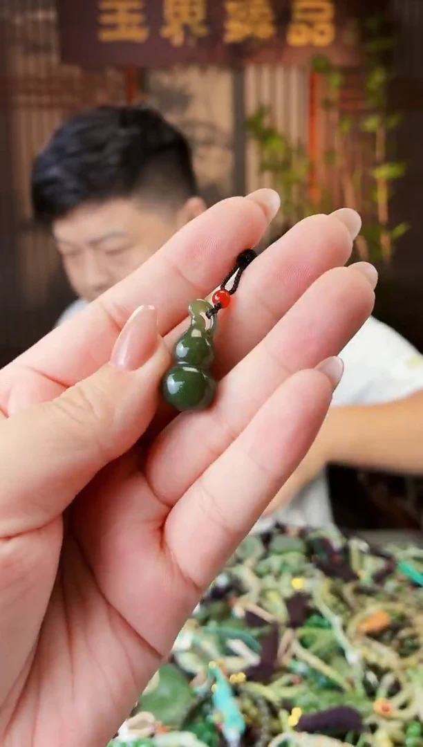 未镶嵌和田玉挂件多样性发货拍一发一