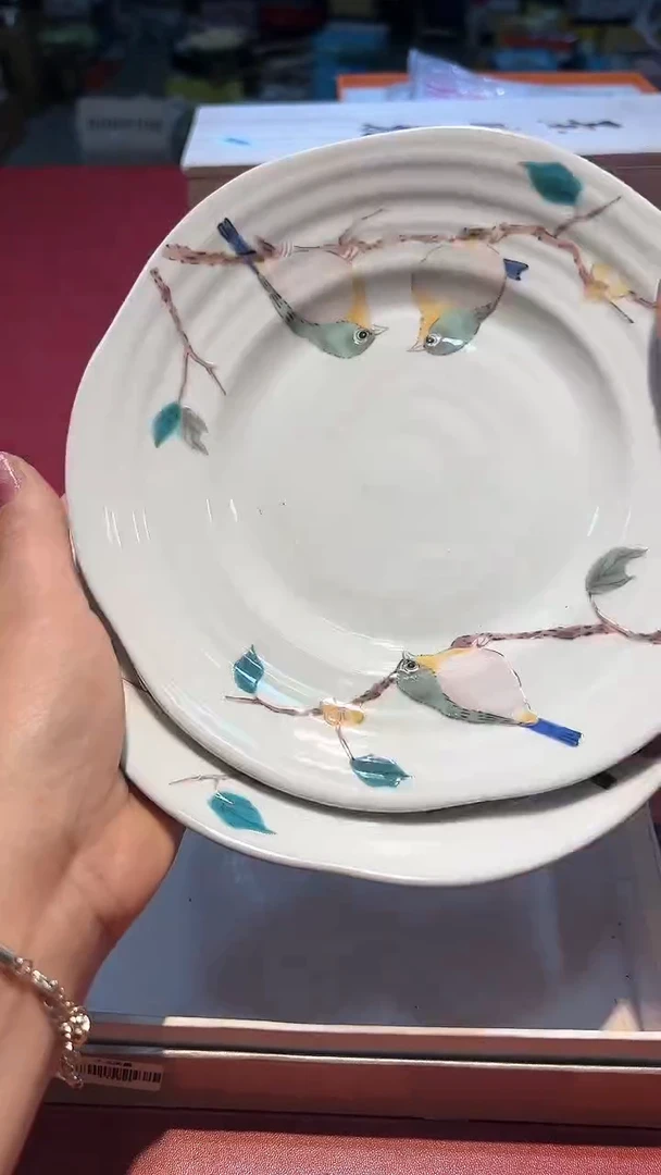 【闪购商品】瓷片锅碗瓢盆一件不剩