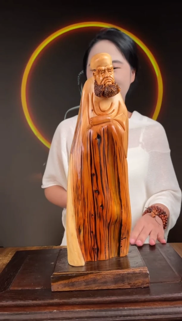 柏木（崖柏）手工摆件,先抢先得! 编号:58