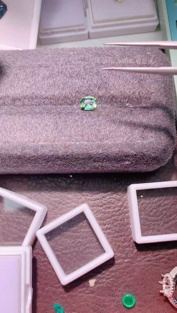 裸石蓝宝石无烧 1.6ct