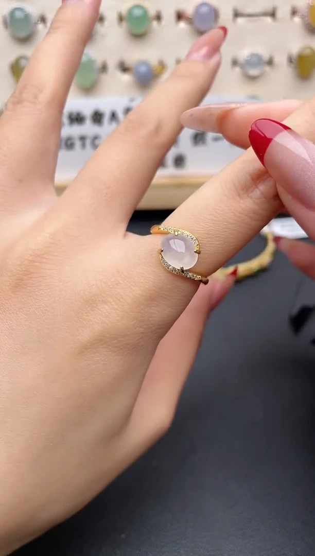 【闪购商品】翡翠戒指银S925镶嵌一物一证一礼盒