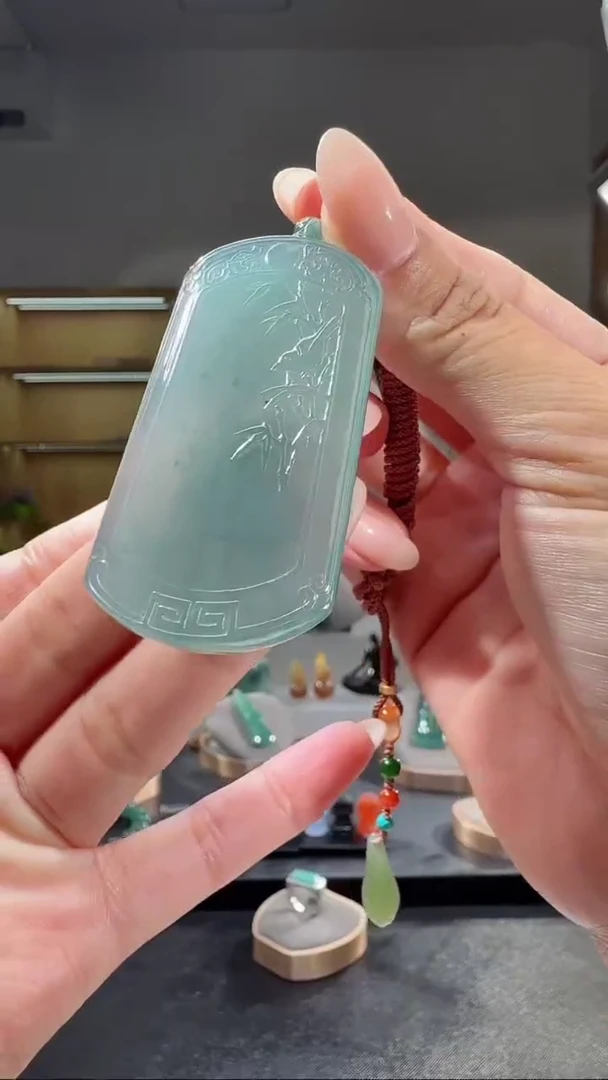 吊坠(不含链)未镶嵌翡翠仿古牌