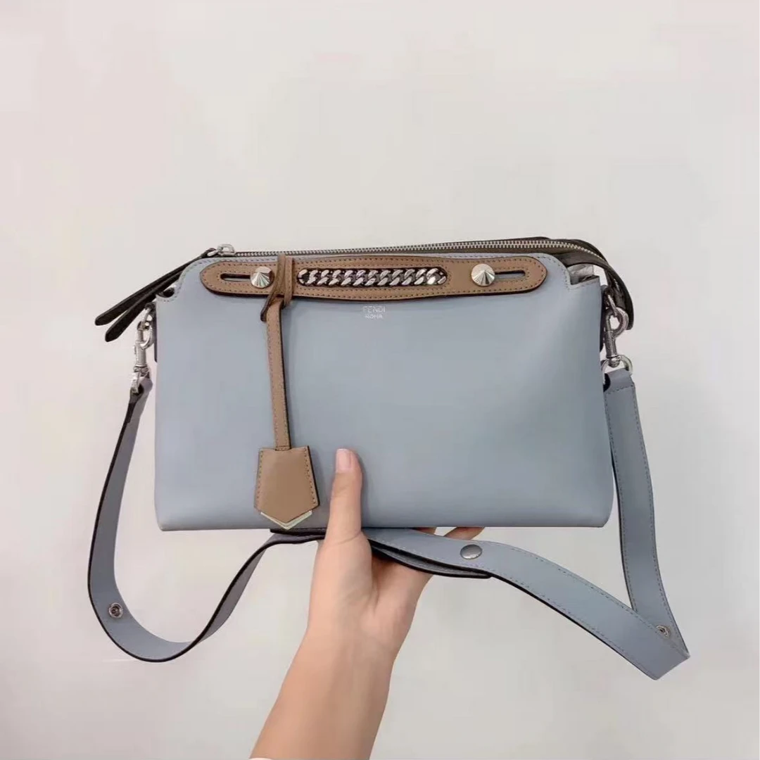 95新 FENDI/芬迪 GGSby the way雾霾蓝拼银扣牛皮单肩包88713911