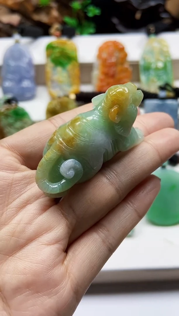 颈饰未镶嵌翡翠翡翠A货