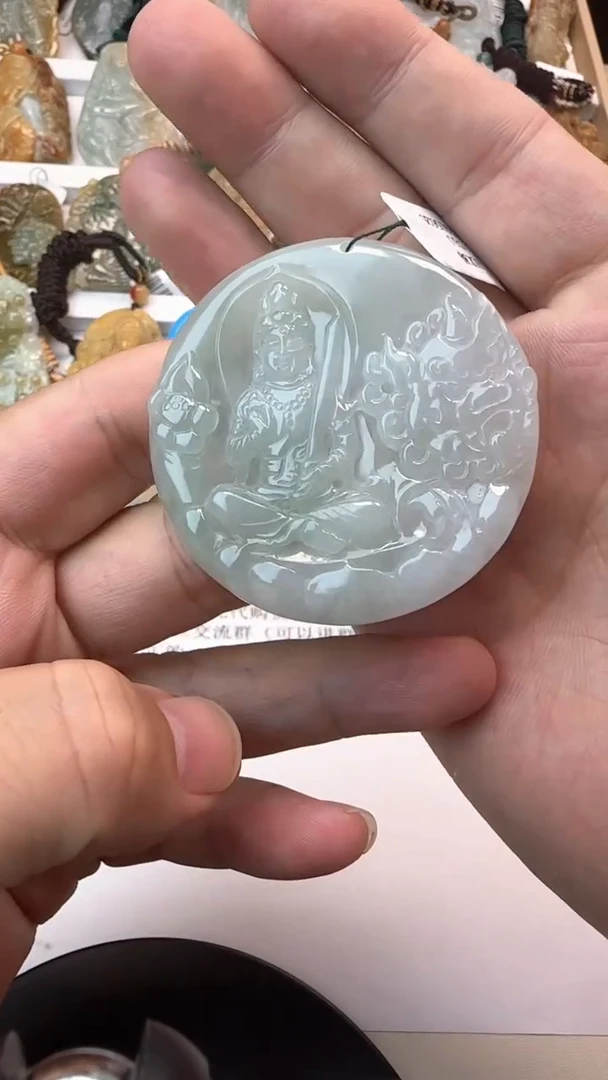颈饰未镶嵌翡翠酒*天然翡翠