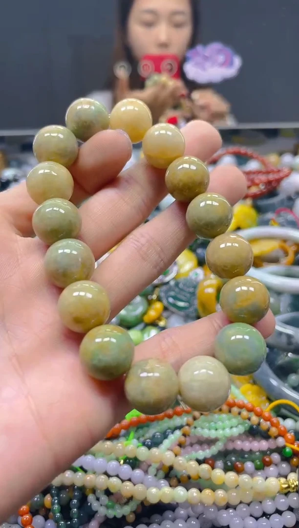 颈饰未镶嵌翡翠13MM/N/翡翠A货，一件也是批发价
