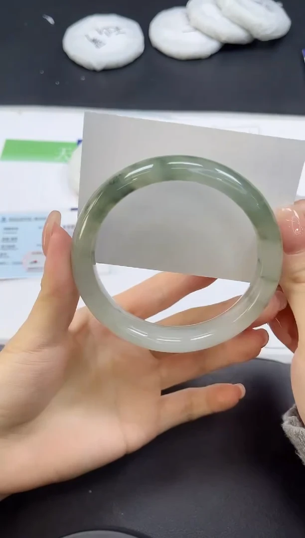 未镶嵌手镯石英质玉0116-6364