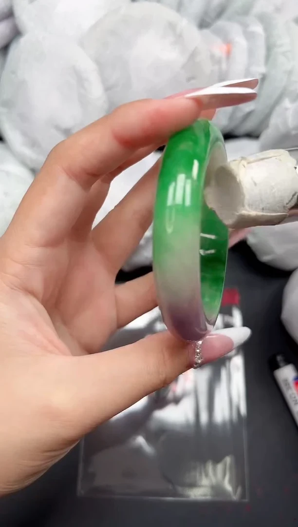 精品手镯，一物一拍K-010