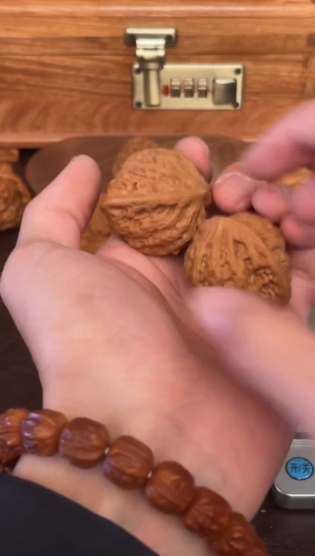 吊坠文玩核桃40铁锤