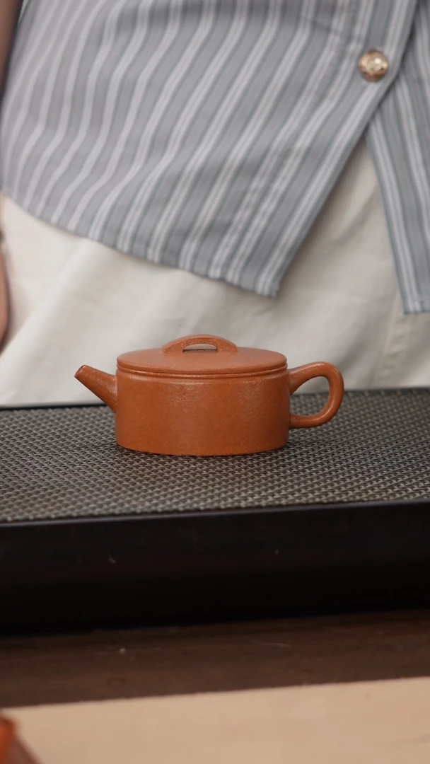 茶壶紫砂手磨粗砂降坡平底汉瓦100cc