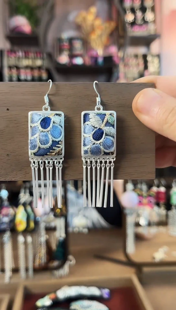 织绣美*民族风手工非遗老绣饰品270